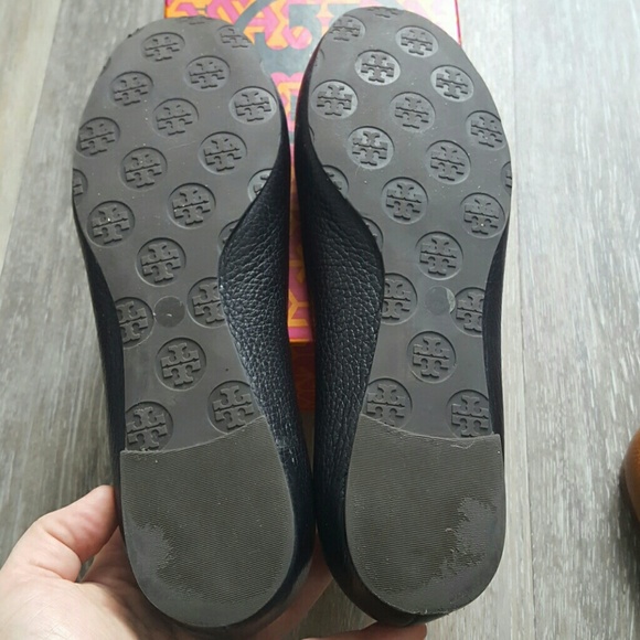 Authentic Tory Burch Navy Blue Reva Flats - Picture 6 of 7